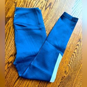 EUC ZYIA Navy Primo 7/8 leggings, size 4